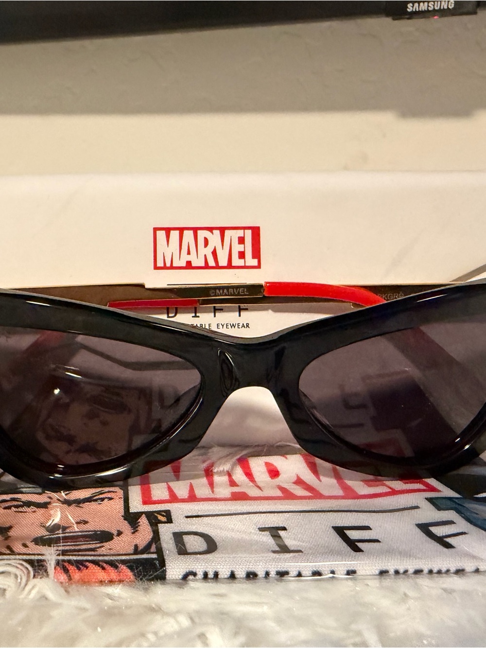 Marvel Black Cat-Eye Sunglasses with Red Temple Accent